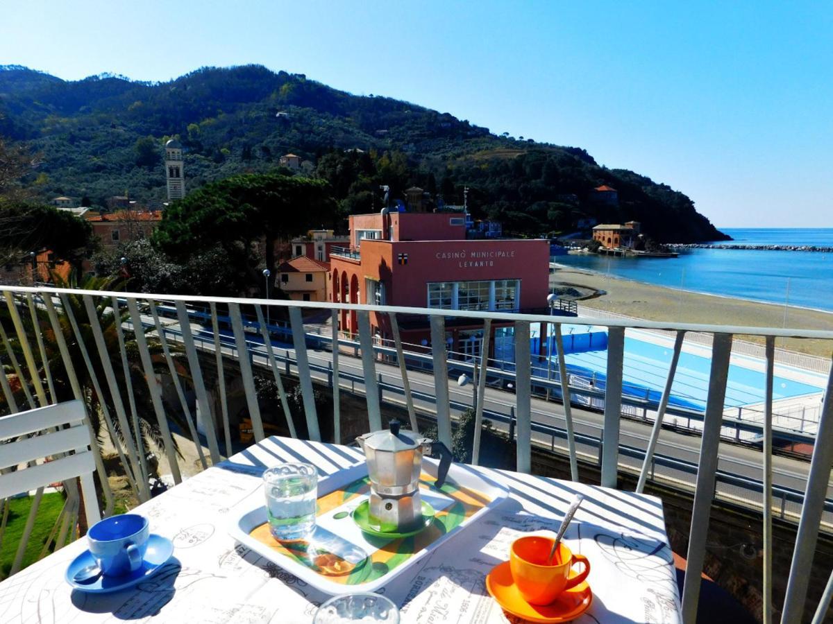 Trilocale Con Meravigliosa Vista Mare, Levanto Bagian luar foto